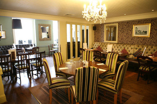 Kings Arms Hotel By Greene King Inns 웨스터햄 레스토랑 사진